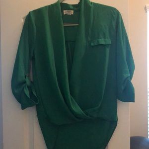 3/4 sleeve green top from boutique in California